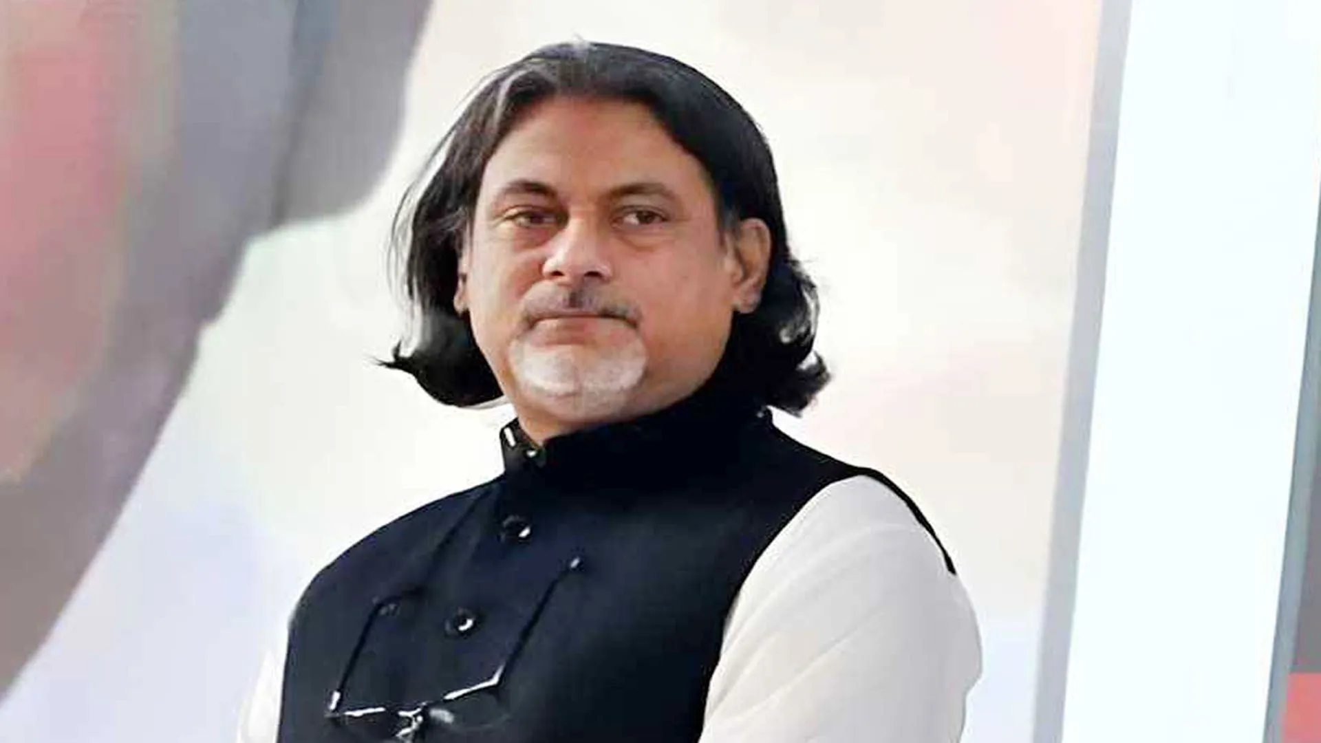 শেখ পরশসহ যুবলীগের তিনজনকে দেশত্যাগে নিষেধাজ্ঞা